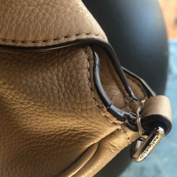 Marc Jacobs New York Empire hobo beige - Picture 8 of 9